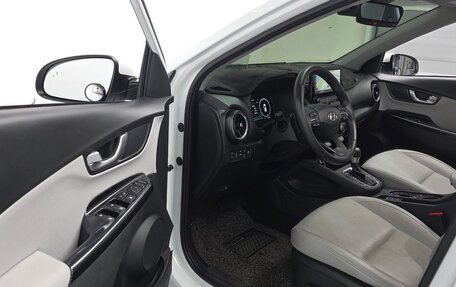 Hyundai Kona I, 2022 год, 1 320 000 рублей, 10 фотография