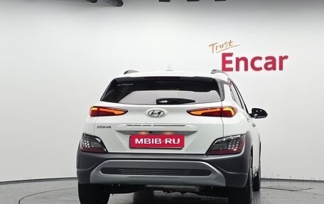 Hyundai Kona I, 2022 год, 1 320 000 рублей, 4 фотография