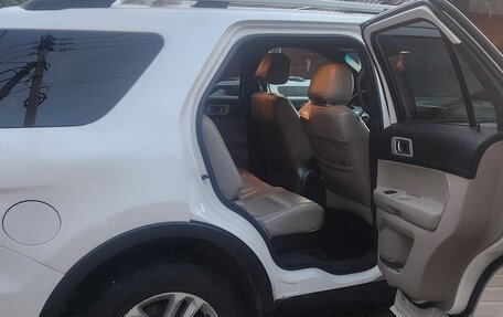 Ford Explorer VI, 2012 год, 1 335 000 рублей, 13 фотография