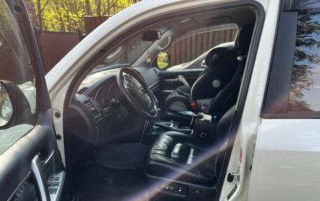 Toyota Land Cruiser 200, 2012 год, 2 750 000 рублей, 29 фотография