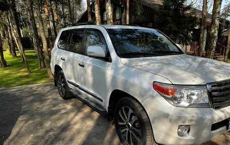 Toyota Land Cruiser 200, 2012 год, 2 750 000 рублей, 33 фотография