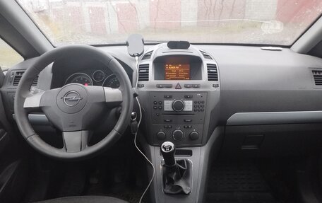 Opel Zafira B, 2007 год, 255 000 рублей, 9 фотография