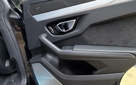 Lamborghini Urus I, 2019 год, 22 000 000 рублей, 21 фотография