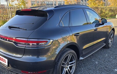 Porsche Macan I рестайлинг, 2021 год, 5 000 000 рублей, 2 фотография