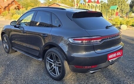 Porsche Macan I рестайлинг, 2021 год, 5 000 000 рублей, 3 фотография