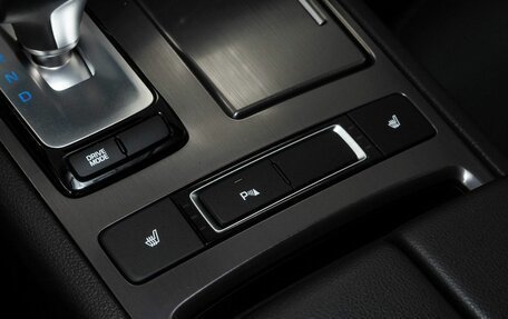 Genesis G80 I, 2018 год, 2 488 000 рублей, 17 фотография