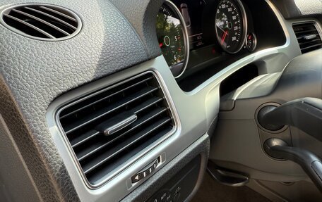 Volkswagen Touareg III, 2016 год, 3 200 000 рублей, 17 фотография