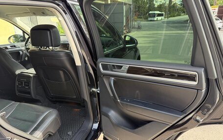 Volkswagen Touareg III, 2016 год, 3 200 000 рублей, 25 фотография