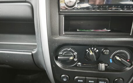 Suzuki Jimny, 2016 год, 810 000 рублей, 16 фотография