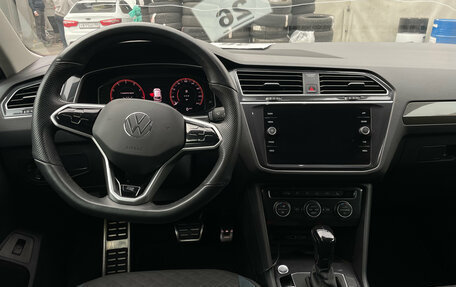 Volkswagen Tiguan II, 2019 год, 2 399 000 рублей, 7 фотография