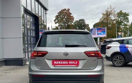 Volkswagen Tiguan II, 2019 год, 2 399 000 рублей, 6 фотография