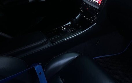 Lexus IS II рестайлинг 2, 2006 год, 1 700 000 рублей, 14 фотография