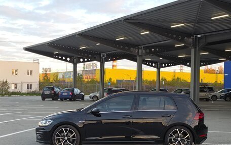 Volkswagen Golf VII, 2019 год, 1 880 000 рублей, 6 фотография