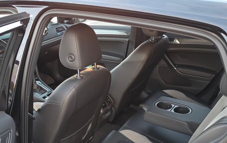 Volkswagen Golf VII, 2019 год, 1 880 000 рублей, 9 фотография
