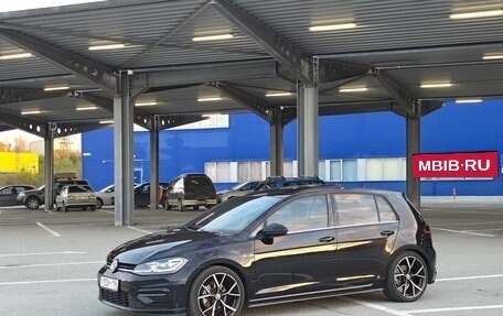 Volkswagen Golf VII, 2019 год, 1 880 000 рублей, 7 фотография