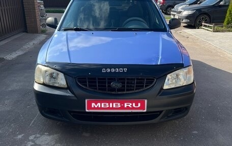 Hyundai Accent II, 2004 год, 210 000 рублей, 1 фотография
