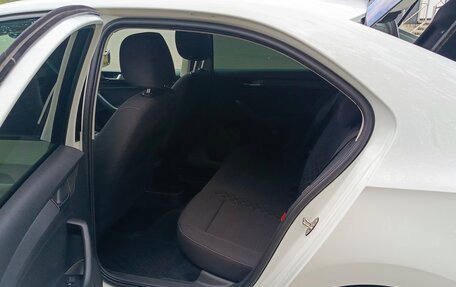 Skoda Rapid II, 2021 год, 1 400 000 рублей, 13 фотография