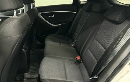 Hyundai i30 II рестайлинг, 2012 год, 949 900 рублей, 8 фотография
