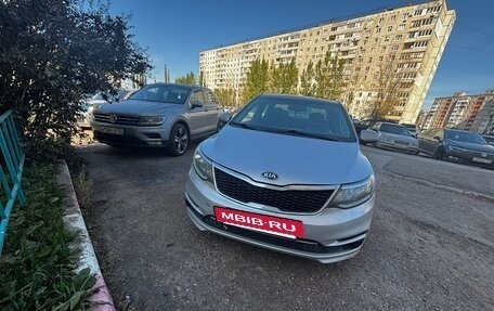 KIA Rio III рестайлинг, 2015 год, 1 100 000 рублей, 3 фотография