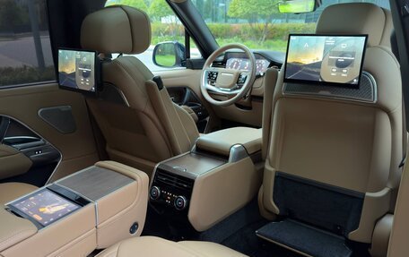 Land Rover Range Rover IV рестайлинг, 2025 год, 27 800 000 рублей, 31 фотография