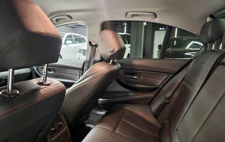 BMW 3 серия, 2013 год, 2 200 000 рублей, 14 фотография