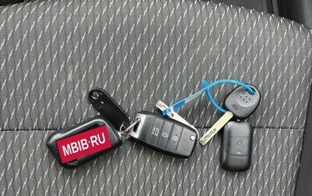 KIA Rio IV, 2018 год, 1 299 000 рублей, 17 фотография
