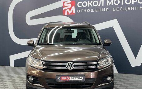 Volkswagen Tiguan I, 2014 год, 1 399 900 рублей, 2 фотография