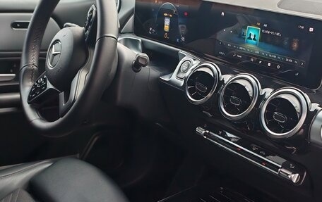 Mercedes-Benz GLB, 2020 год, 3 699 000 рублей, 28 фотография