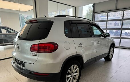 Volkswagen Tiguan I, 2016 год, 1 900 000 рублей, 4 фотография