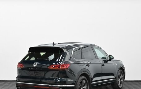 Volkswagen Touareg III, 2019 год, 3 535 000 рублей, 2 фотография