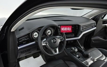 Volkswagen Touareg III, 2019 год, 3 535 000 рублей, 5 фотография