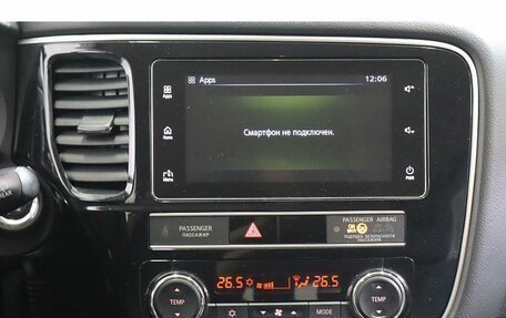 Mitsubishi Outlander III рестайлинг 3, 2019 год, 2 128 000 рублей, 10 фотография