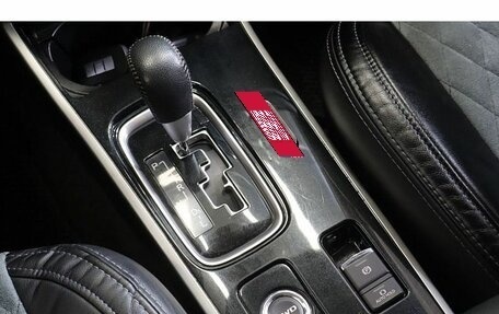 Mitsubishi Outlander III рестайлинг 3, 2019 год, 2 128 000 рублей, 11 фотография
