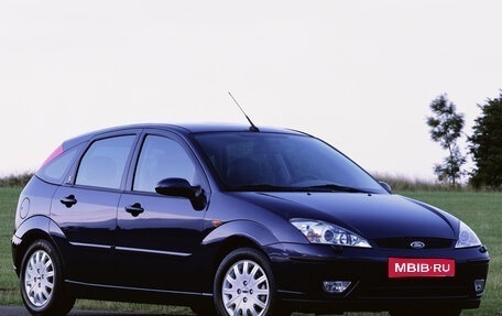 Ford Focus IV, 2003 год, 246 000 рублей, 1 фотография