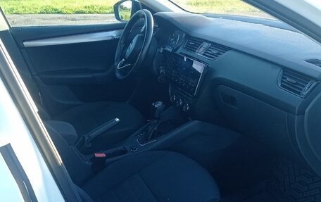 Skoda Octavia, 2018 год, 815 000 рублей, 6 фотография
