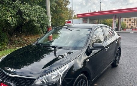 KIA Rio IV, 2021 год, 1 650 000 рублей, 3 фотография