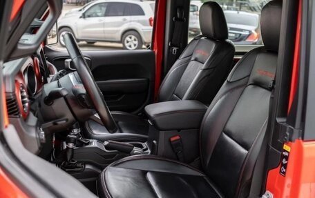 Jeep Wrangler, 2020 год, 4 900 000 рублей, 17 фотография