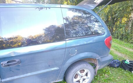 Dodge Caravan IV, 2001 год, 300 000 рублей, 3 фотография