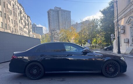 Mercedes-Benz E-Класс, 2019 год, 2 599 000 рублей, 5 фотография