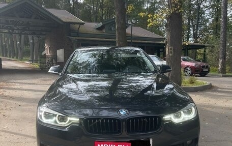 BMW 3 серия, 2017 год, 1 800 000 рублей, 6 фотография