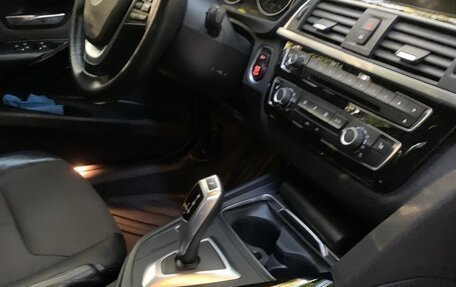 BMW 3 серия, 2017 год, 1 800 000 рублей, 11 фотография