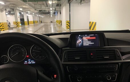 BMW 3 серия, 2017 год, 1 800 000 рублей, 16 фотография