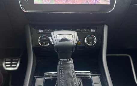 Skoda Superb III рестайлинг, 2019 год, 2 600 000 рублей, 6 фотография