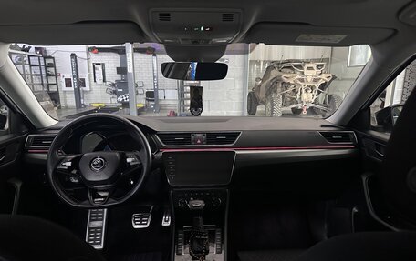 Skoda Superb III рестайлинг, 2019 год, 2 600 000 рублей, 8 фотография