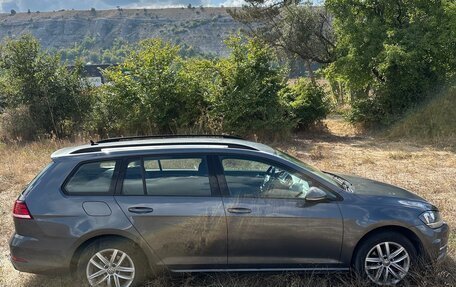 Volkswagen Golf VII, 2017 год, 1 450 000 рублей, 7 фотография