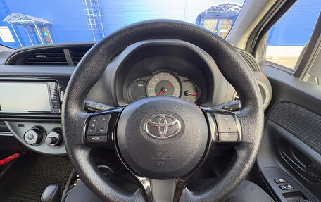 Toyota Vitz, 2017 год, 990 000 рублей, 16 фотография