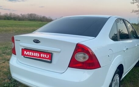 Ford Focus II рестайлинг, 2010 год, 550 000 рублей, 2 фотография