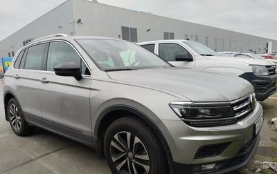 Volkswagen Tiguan II, 2020 год, 2 700 000 рублей, 1 фотография