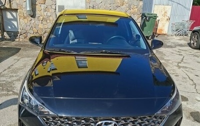 Hyundai Solaris II рестайлинг, 2021 год, 2 000 000 рублей, 1 фотография
