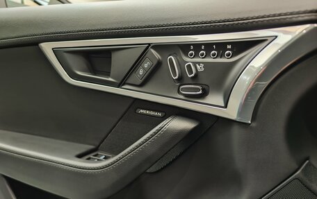 Jaguar F-Type I рестайлинг 2, 2018 год, 3 588 000 рублей, 16 фотография